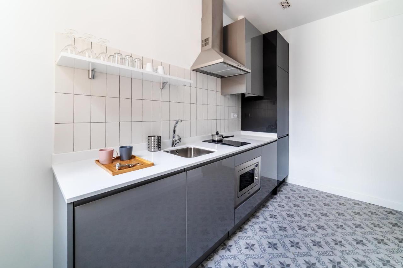 Smartr Atocha Reina Sofia Aparthotel Madrid Kültér fotó